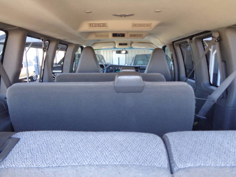 2016 GMC Savana LT 3500