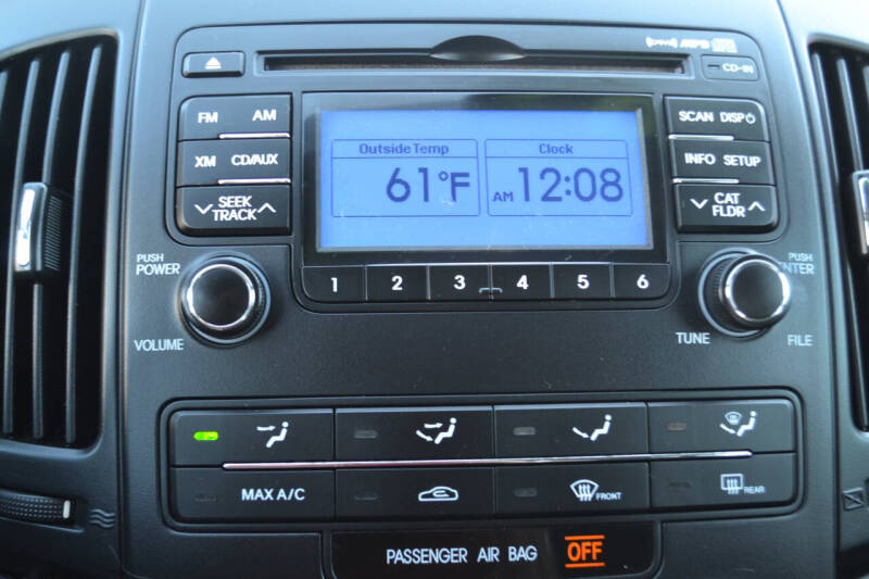 2011 Hyundai Elantra Touring GLS