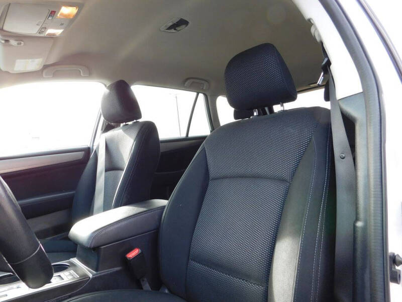 2016 Subaru Outback 2.5i Premium