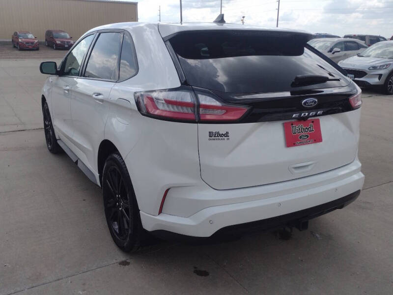 2024 Ford Edge ST-Line