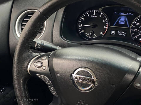 2015 Nissan Pathfinder