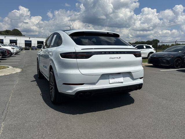 2022 Porsche Cayenne