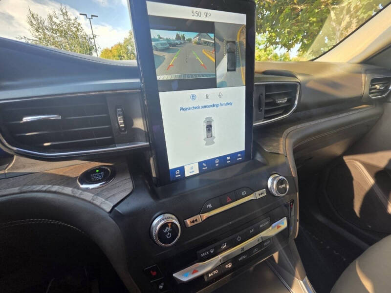 2020 Ford Explorer Platinum