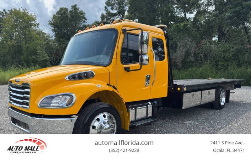 2019 Freightliner M2 106
