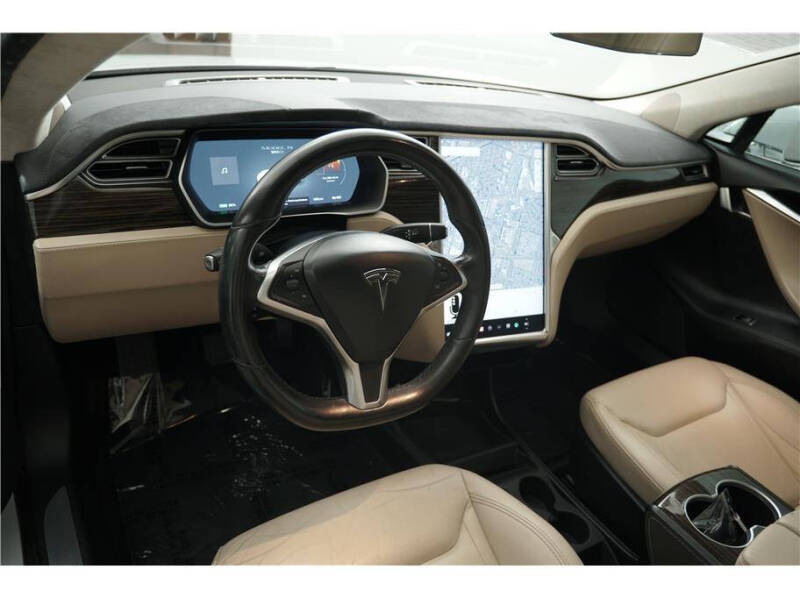 2016 Tesla Model S