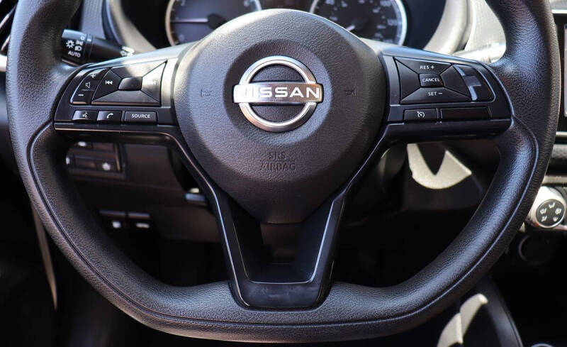 2023 Nissan Kicks S