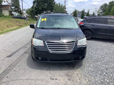 2008 Chrysler Town and Country for sale at Moose Motors in Morganton NC
