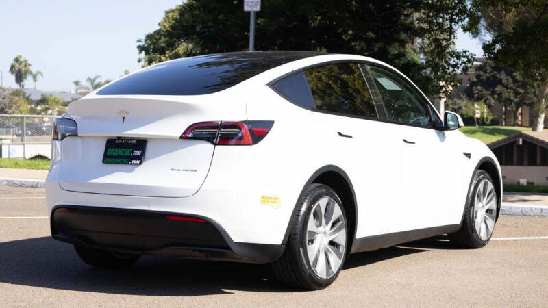 2022 Tesla Model Y Long Range