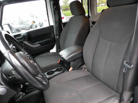 2017 Jeep Wrangler Unlimited Sport