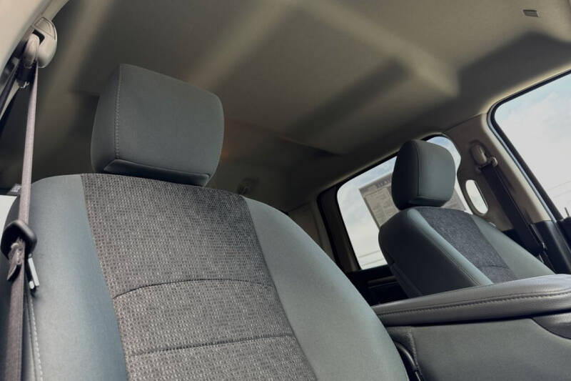 2019 RAM 1500 Classic SLT