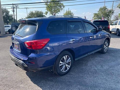 2017 Nissan Pathfinder