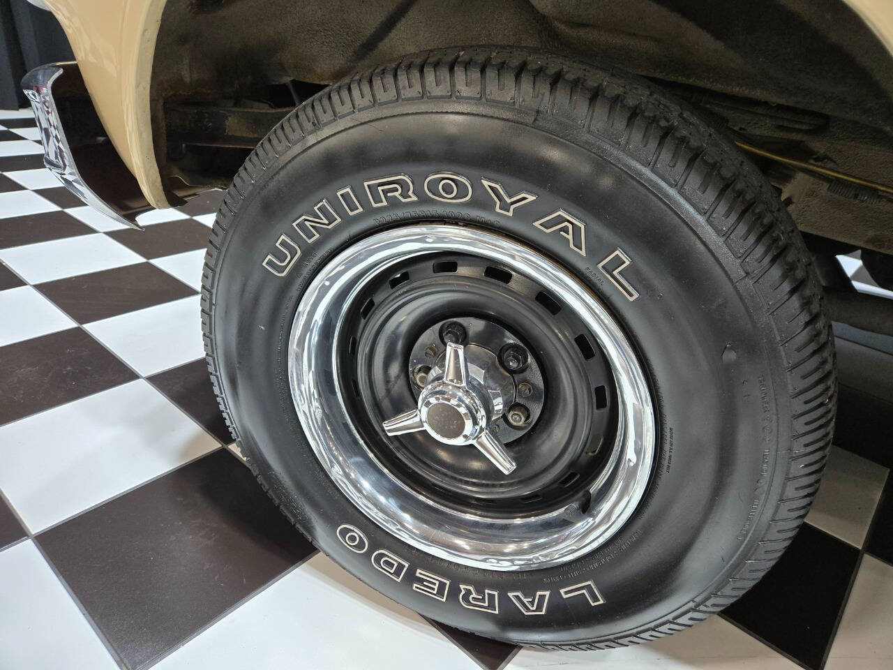 1988 Chevrolet Chevy Van 20