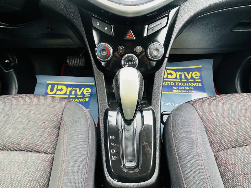 2018 Chevrolet Sonic LT Auto