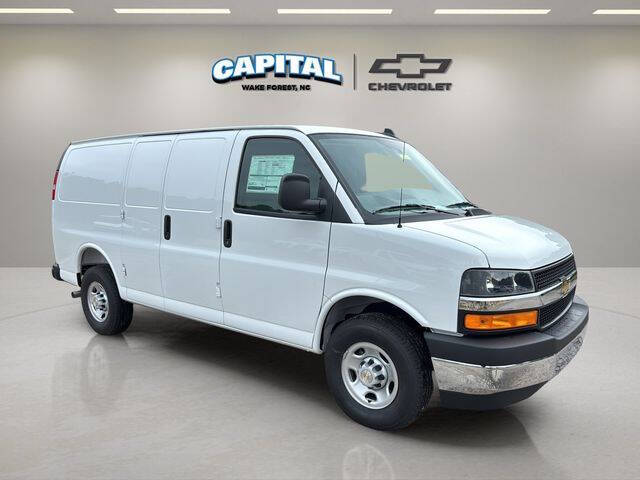2025 Chevrolet Express 2500