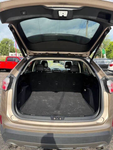 2020 Ford Edge Titanium