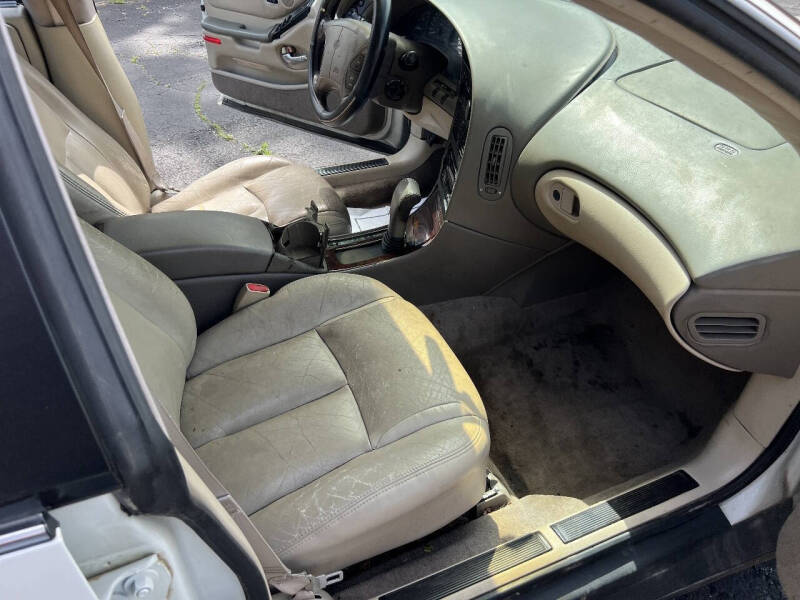 1999 Oldsmobile Aurora