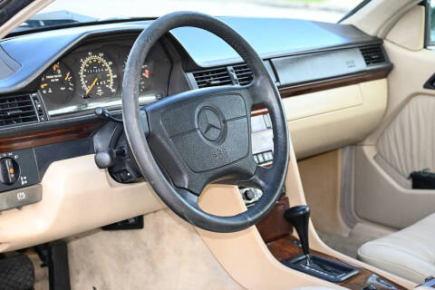 1995 Mercedes-Benz E-Class E 320
