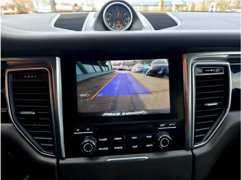 2018 Porsche Macan