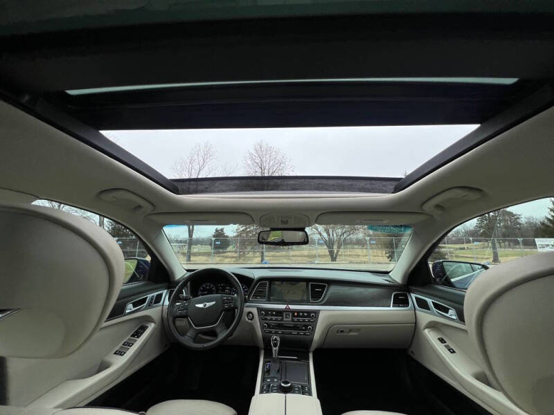 2016 Hyundai Genesis