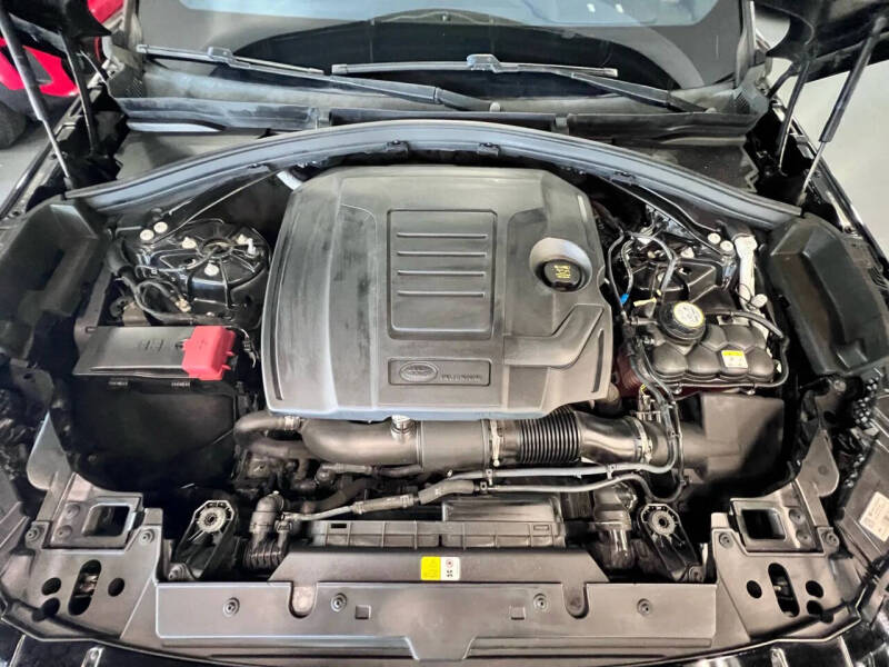 2019 Land Rover Range Rover Velar P250 R-Dynamic SE