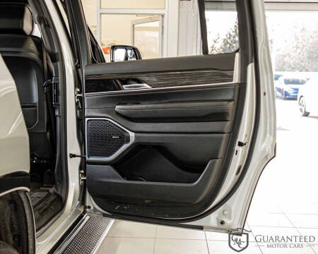 2022 Jeep Wagoneer Series II