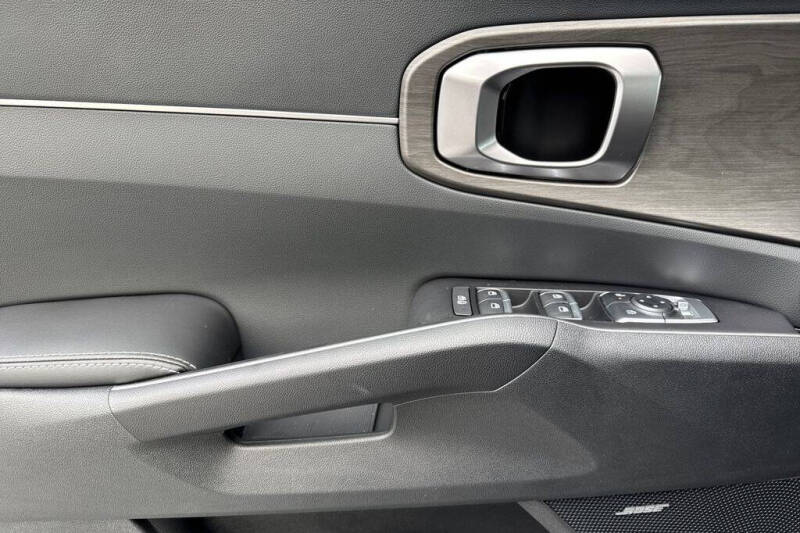 2026 Kia Sorento X-Line EX