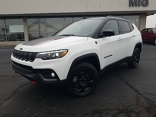 Used 2023 Jeep Compass Trailhawk with VIN 3C4NJDDN9PT567921 for sale in Bellefontaine, OH