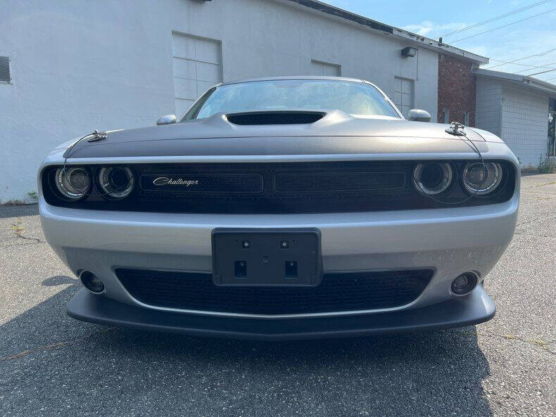 2022 Dodge Challenger