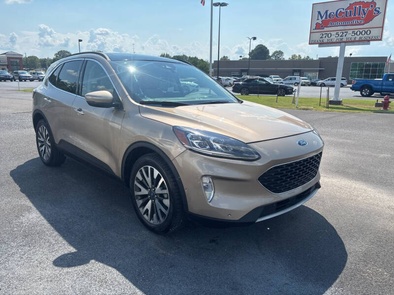 2020 Ford Escape Titanium's photo