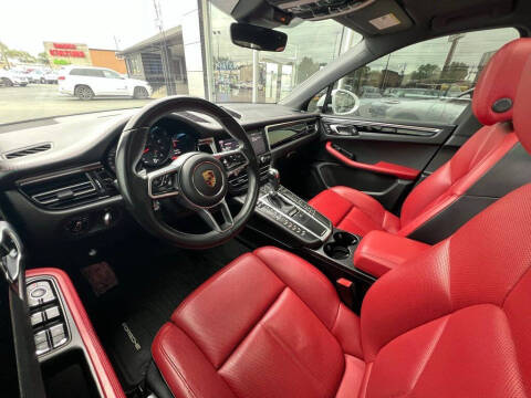 2021 Porsche Macan GTS