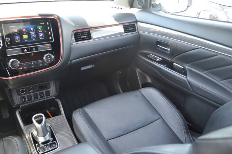 2019 Mitsubishi Outlander PHEV SEL