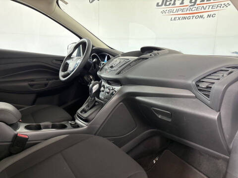 2016 Ford Escape S