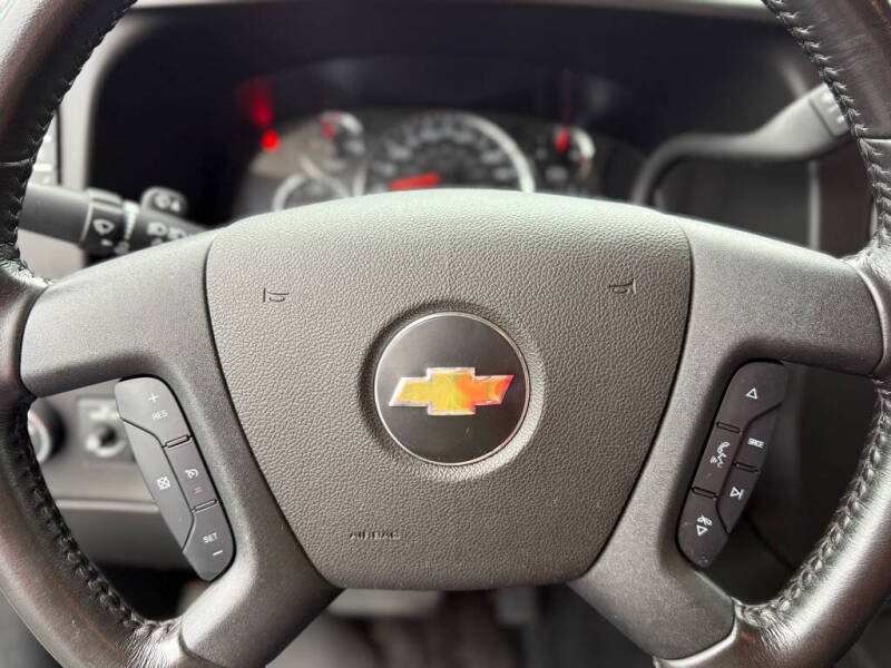 2021 Chevrolet Express 3500