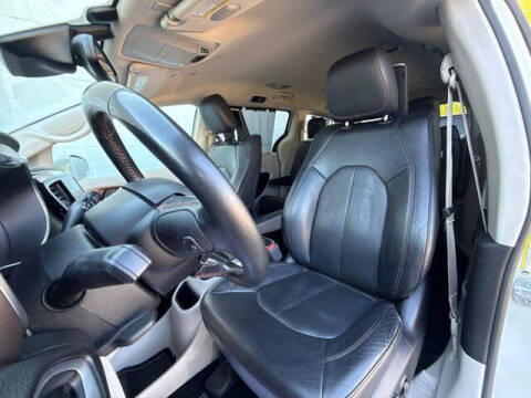 2019 Chrysler Pacifica Touring L Plus