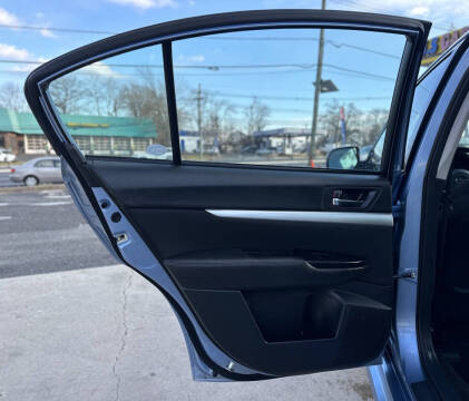 2011 Subaru Legacy 2.5i Premium