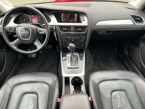 2010 Audi A4 2.0T quattro Premium