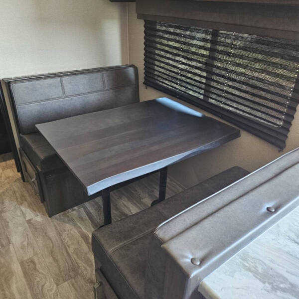 2022 Winnebago 240ML Transcend Xplore