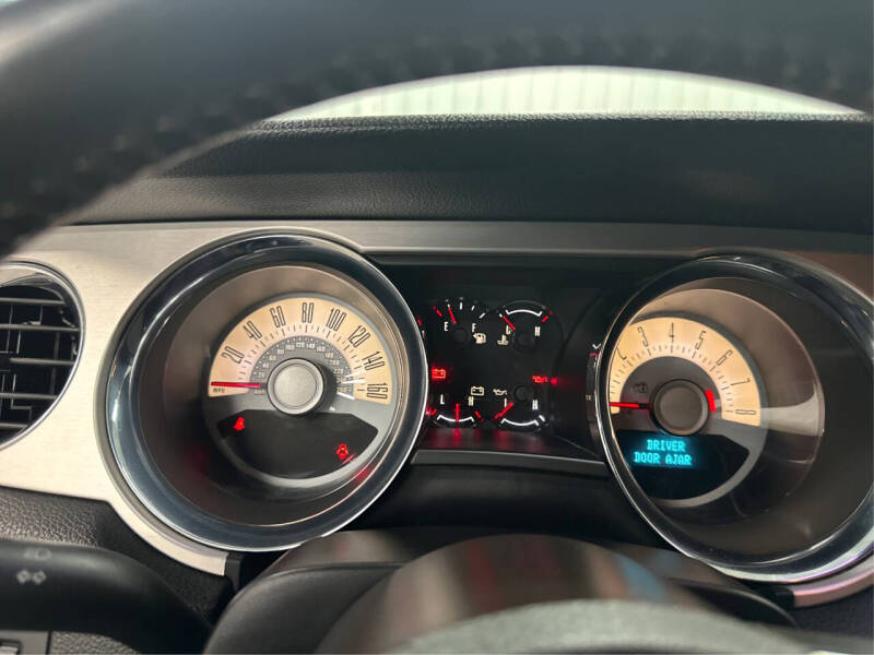 2011 Ford Mustang GT Premium