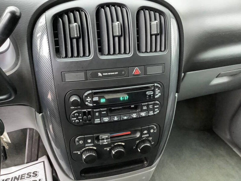 2005 Dodge Grand Caravan SXT