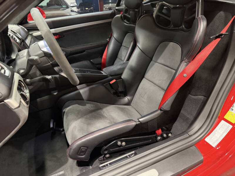 2016 Porsche Cayman GT4