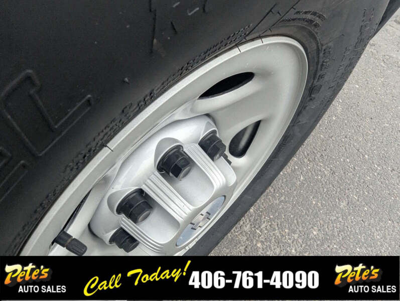 2017 Chevrolet Express LS 2500