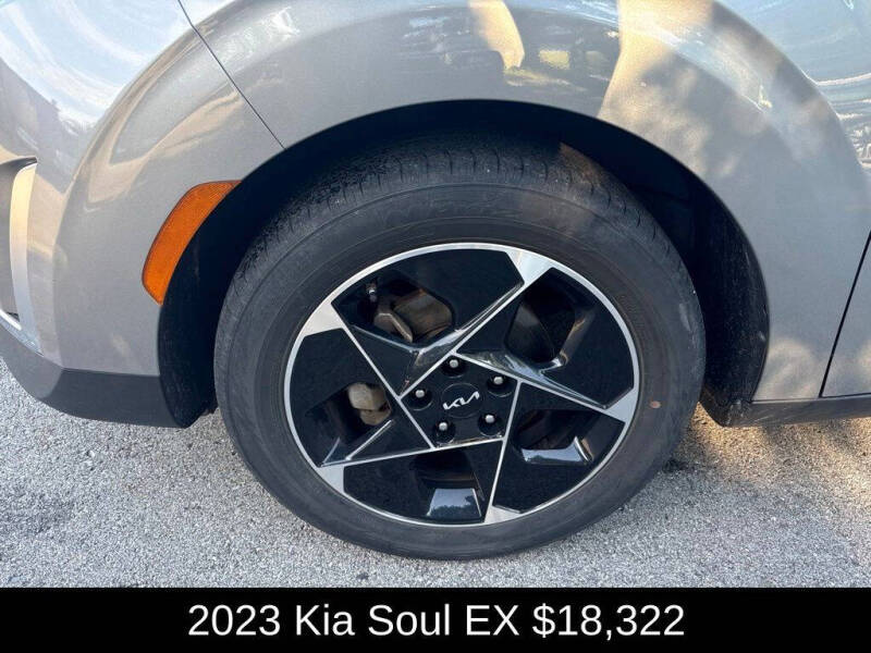 2023 Kia Soul EX