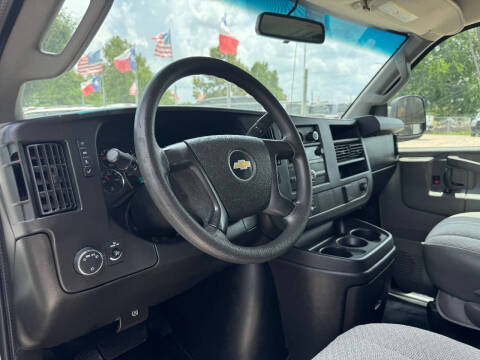 2016 Chevrolet Express 2500