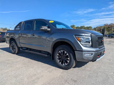 2022 Nissan Titan