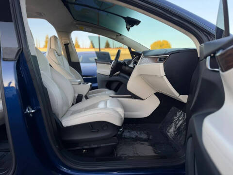 2017 Tesla Model X