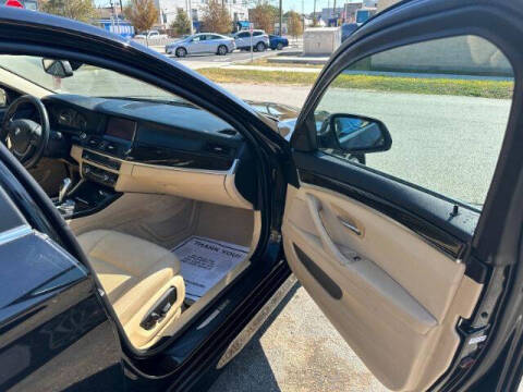 2015 BMW 5 Series 528i