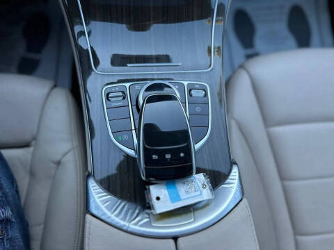 2016 Mercedes-Benz C-Class