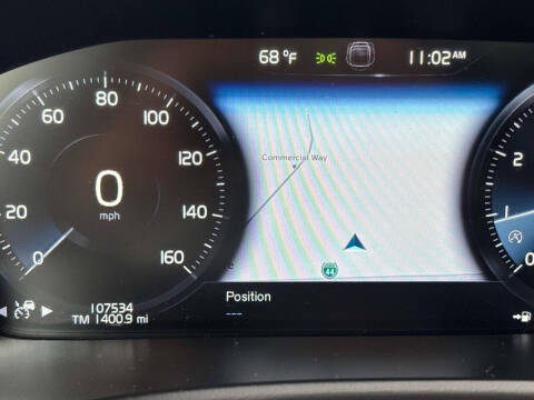 2018 Volvo XC90 T6 Momentum