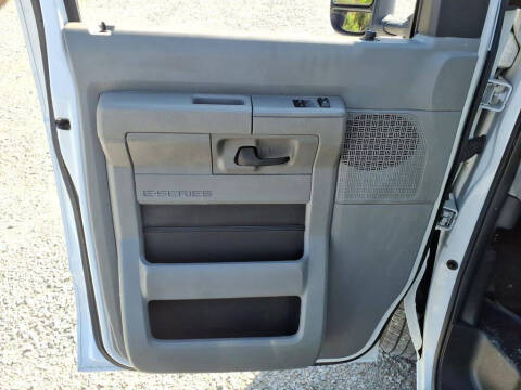 2024 Ford E-Series