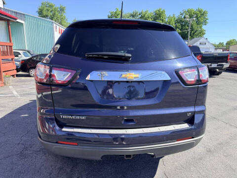 2017 Chevrolet Traverse LT